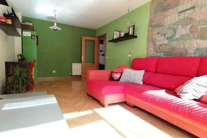 Flat for sale in Carabanchel, Madrid. 