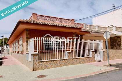 Haus zu verkaufen in Alcazares, Los, Murcia. 