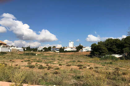 Grundstück/Finca zu verkaufen in Mijas Costa, Málaga. 