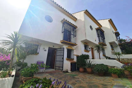 Casa venta en Calahonda, Mijas, Málaga. 