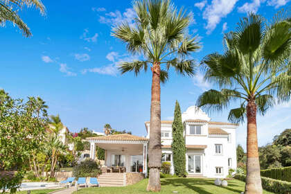 联排别墅 出售 进入 Elviria, Marbella, Málaga. 