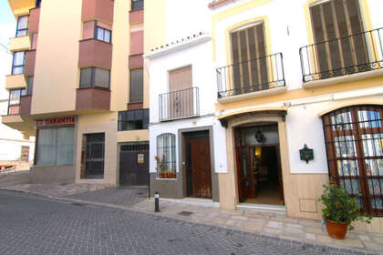 Haus zu verkaufen in Coín, Málaga. 
