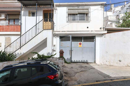 Casa venda a Alozaina, Málaga. 