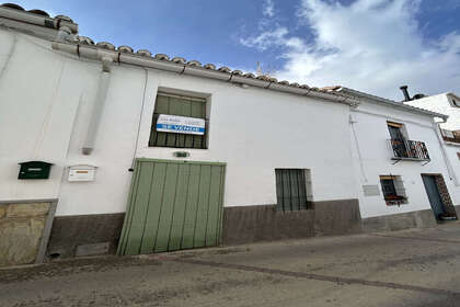 房子 出售 进入 Gaucín, Málaga. 