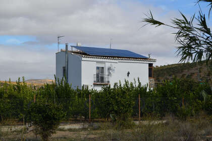 联排别墅 出售 进入 Alora, Málaga. 