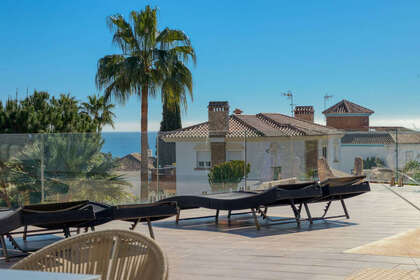 Xalet adossat venda a Riviera Del Sol, Marbella, Málaga. 