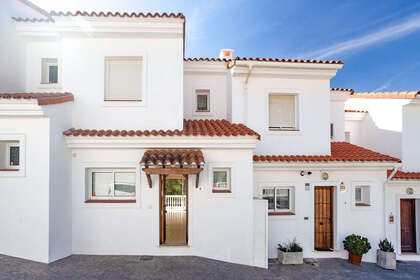 房子 出售 进入 Fuengirola, Málaga. 