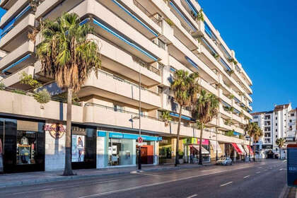 Apartament venda a Puerto Banús, Málaga. 