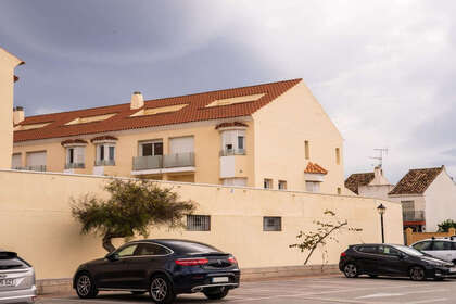 房子 出售 进入 Fuengirola, Málaga. 