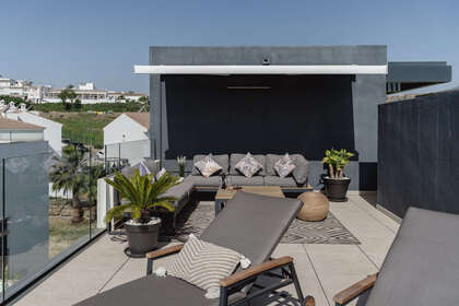 Penthouse/Dachwohnung zu verkaufen in Estepona, Málaga. 