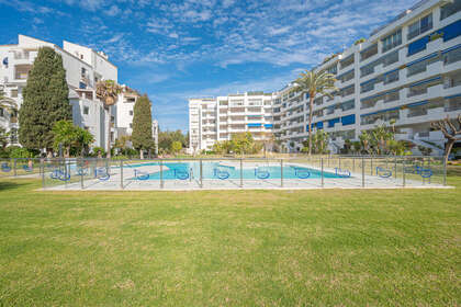 Apartment zu verkaufen in Puerto Banús, Málaga. 