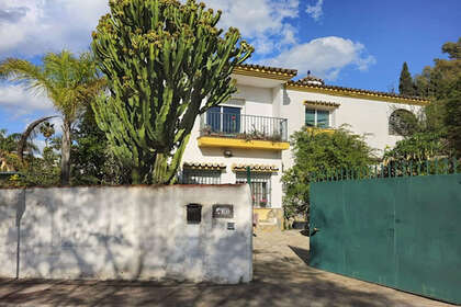 联排别墅 出售 进入 San Pedro de Alcántara, Marbella, Málaga. 