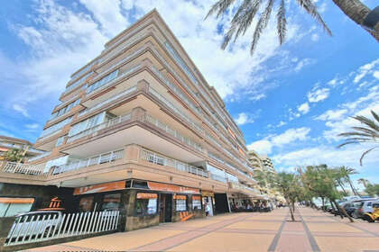 耳房 出售 进入 Fuengirola, Málaga. 