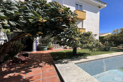 Apartment for sale in Torre De Benagalbon, Málaga. 