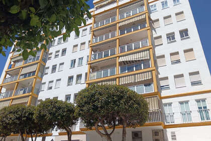 酒店公寓 出售 进入 Fuengirola, Málaga. 