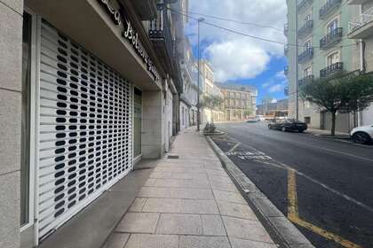 Commercial premise for sale in Lugo. 