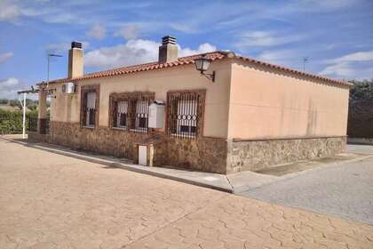Xalet venda a San Marcos, Almendralejo, Badajoz. 