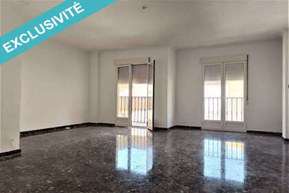 Apartment for sale in Mancha Real, Jaén. 