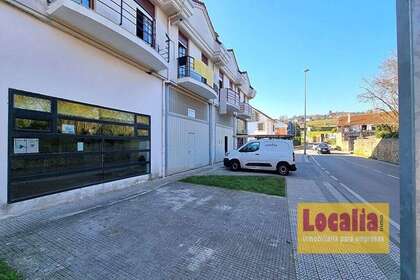 Commercial premise for sale in Oruña de Pielagos, Cantabria. 