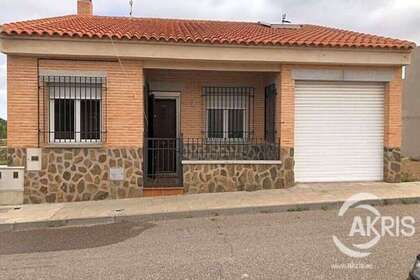 Haus zu verkaufen in Mora, Toledo. 
