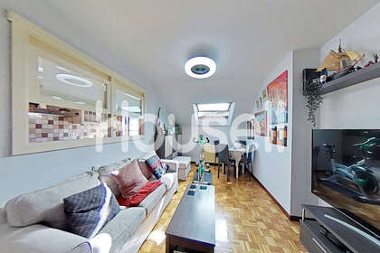 Penthouse for sale in Langreo, Asturias. 