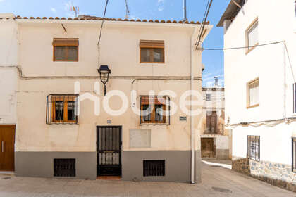 联排别墅 出售 进入 Zújar, Granada. 