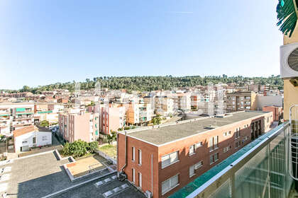 Flat for sale in Sant Andreu de la Barca, Barcelona. 