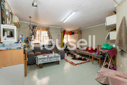 Flat for sale in Valencia. 