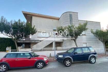 Maison de ville vendre en Santa Bàrbara, Tarragona. 