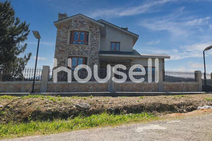 House for sale in Barreiros, Lugo. 