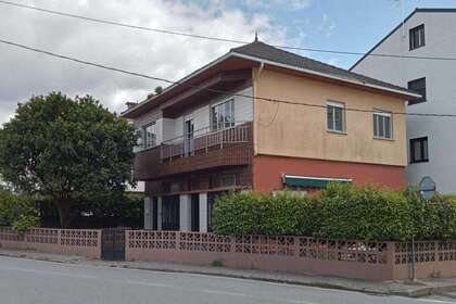Casa venta en Rianxo, La Coruña (A Coruña). 