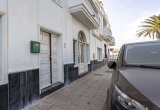 Building for sale in Altavista, Arrecife, Lanzarote. 